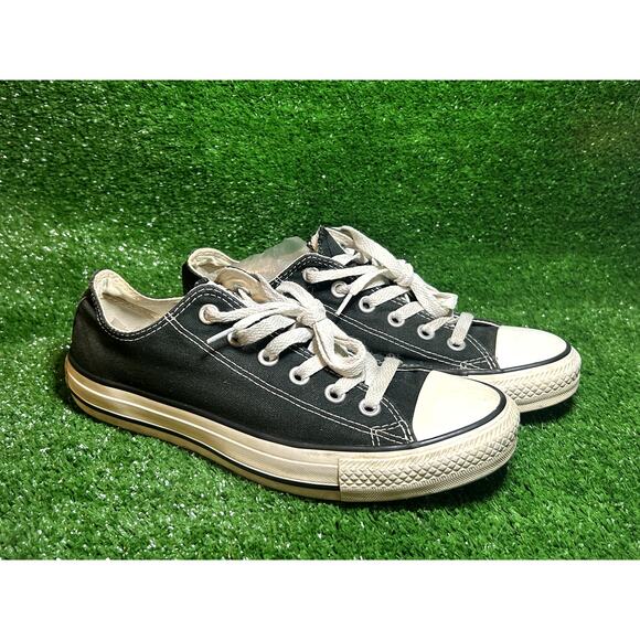 Converse Chuck Taylor Black Shoes Size M6.5 W8.5 Pre Owned - Picture 1 of 5
